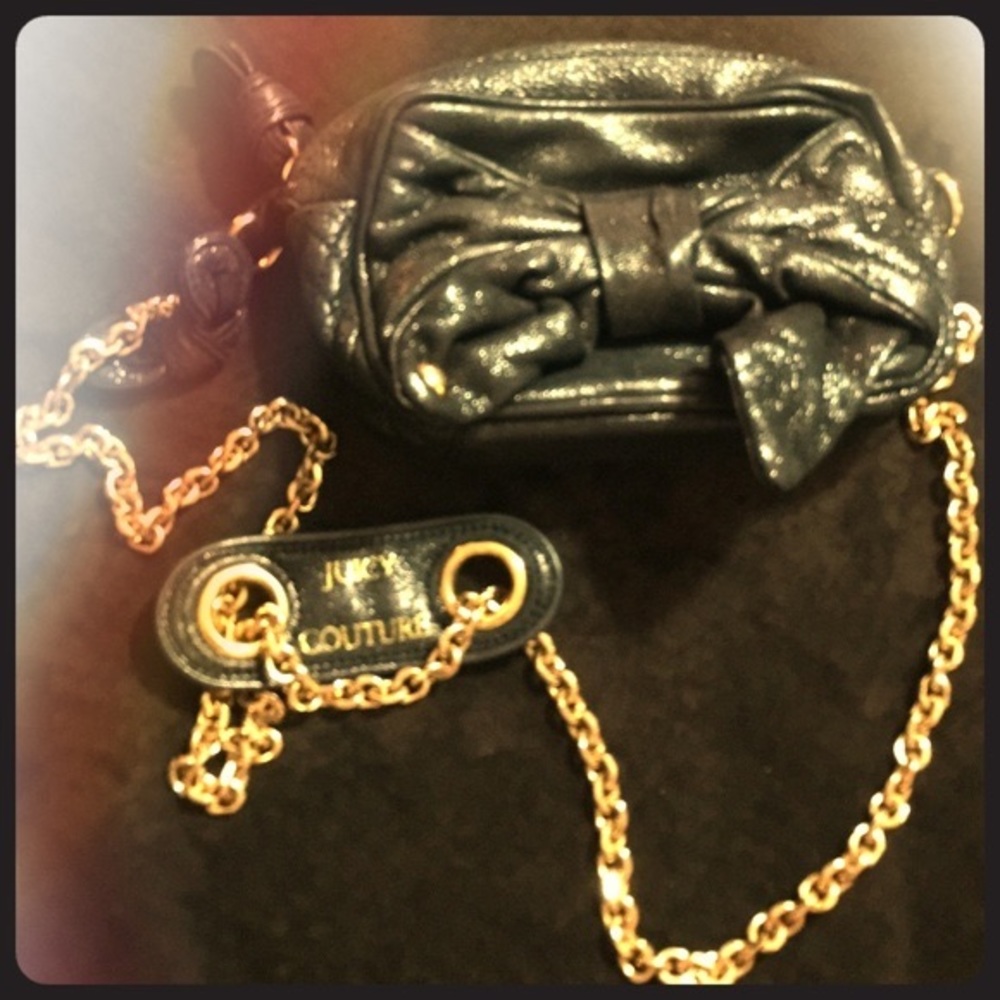 Juicy Couture black purse with long chain strap